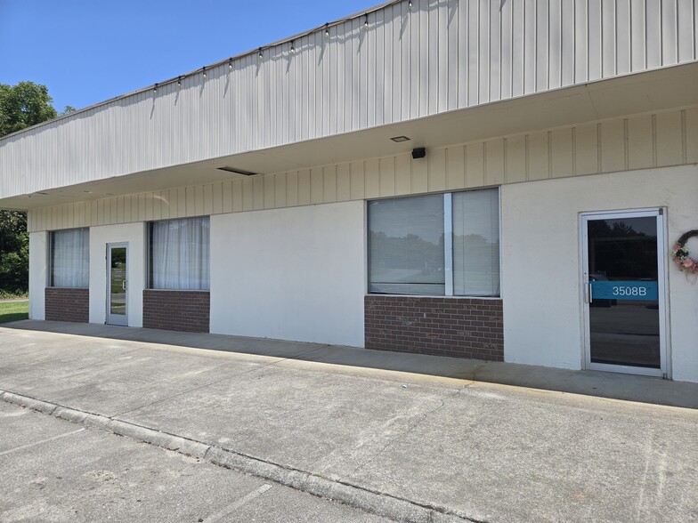 3508 Maryville Pike, Knoxville, TN for lease - Building Photo - Image 2 of 16