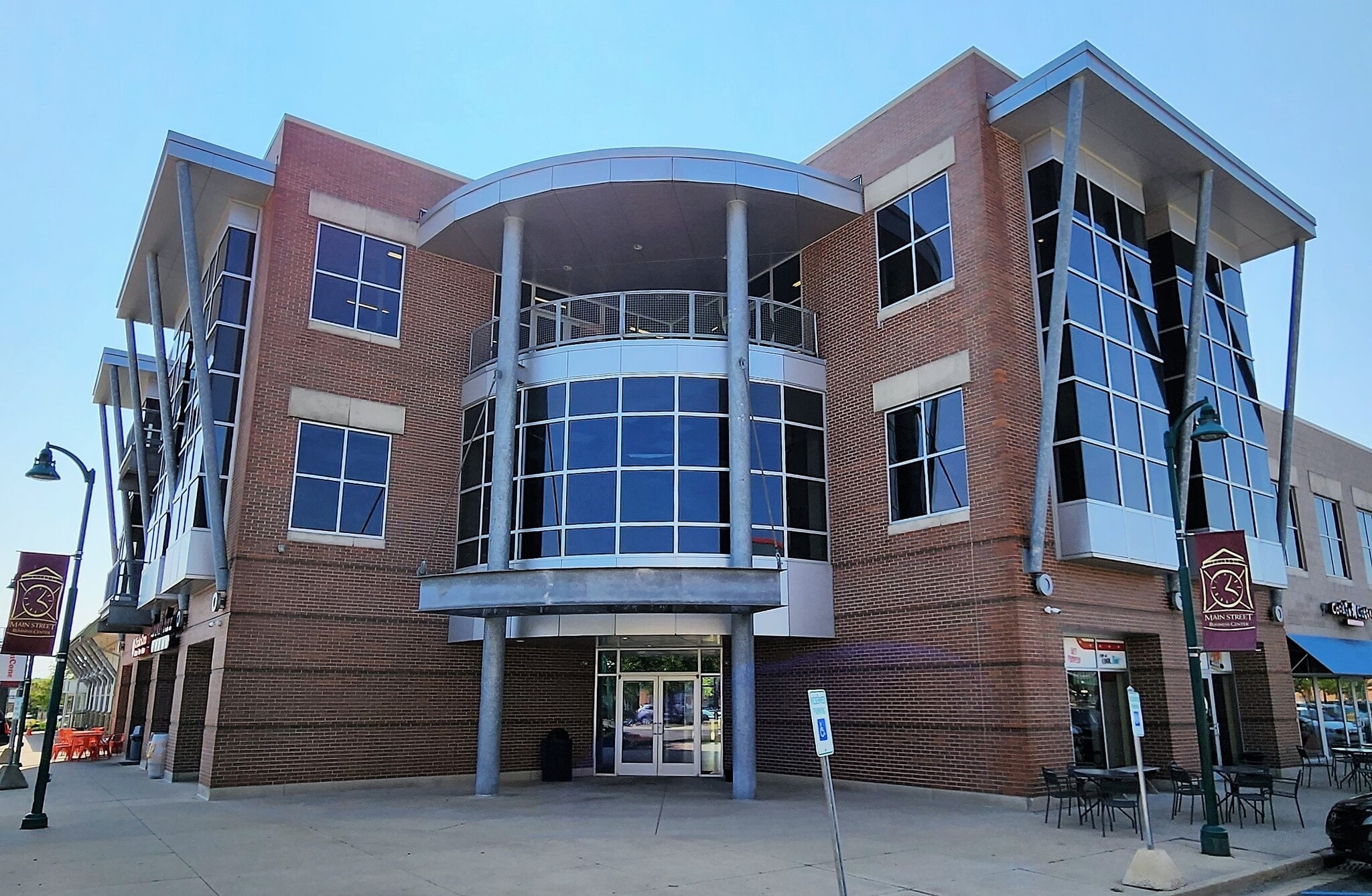 2090 Celebration Dr NE, Grand Rapids, MI for lease Interior Photo- Image 1 of 3