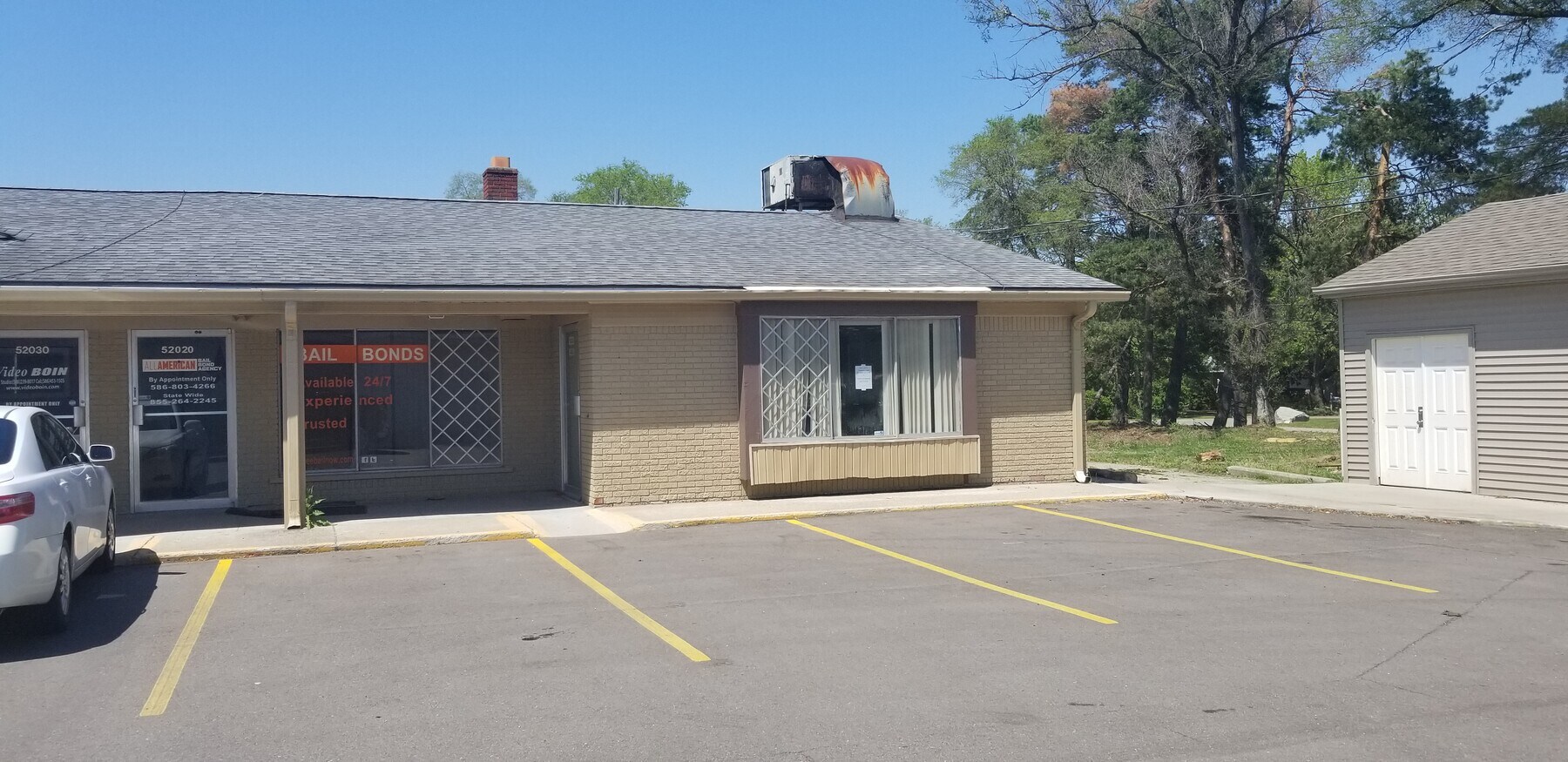 5201052142 Van Dyke Ave, Utica, MI 48316