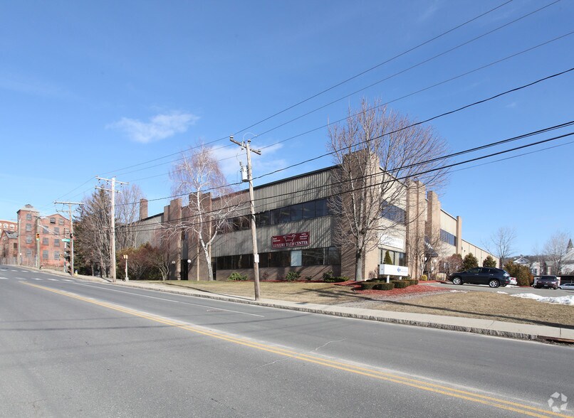 100 N Elm St Waterbury Ct 06702 Property Record Loopnet Com