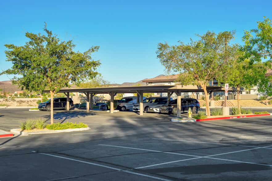 2518 Anthem Village Pky, Henderson, NV for lease - Building Photo - Image 2 of 7