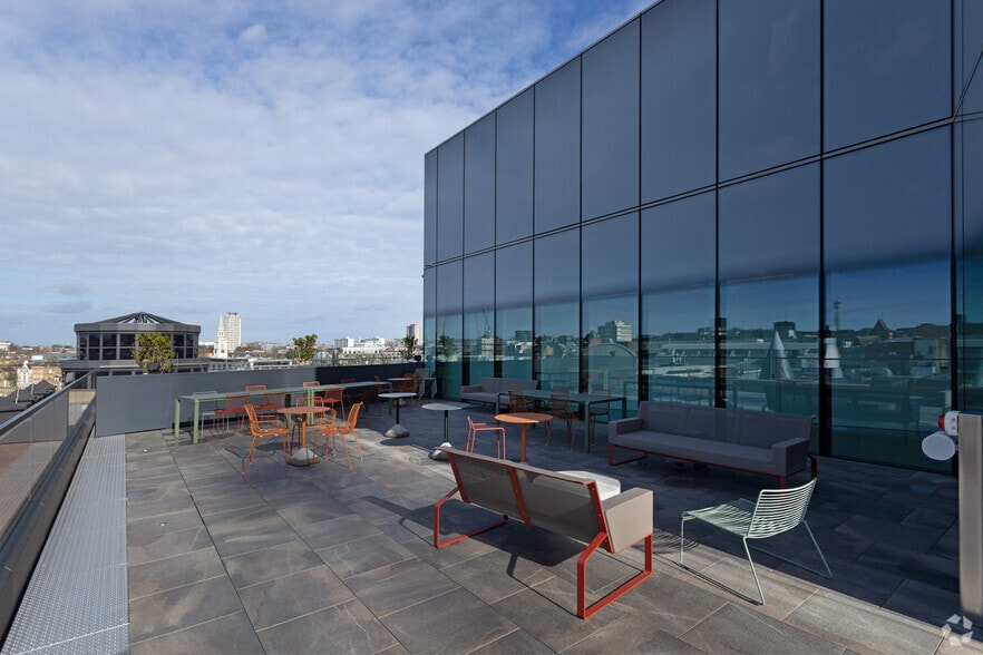 48-50 Cowcross St, London for sale - Building Photo - Image 1 of 1