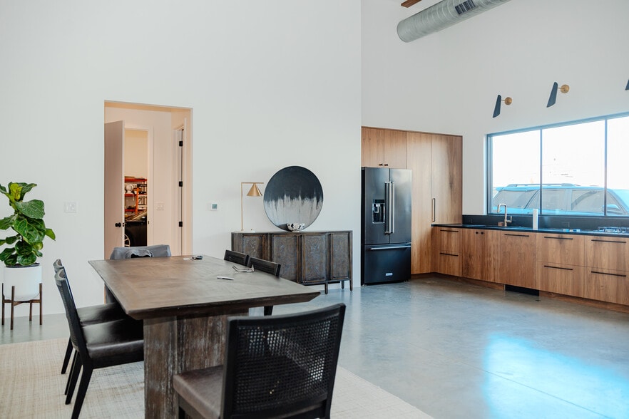 4771 Memphis St, Dallas, TX for sale - Building Photo - Image 3 of 4