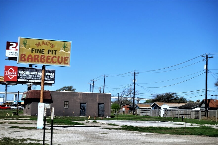 219 HWY 35, Gregory, TX for sale - Building Photo - Image 1 of 1