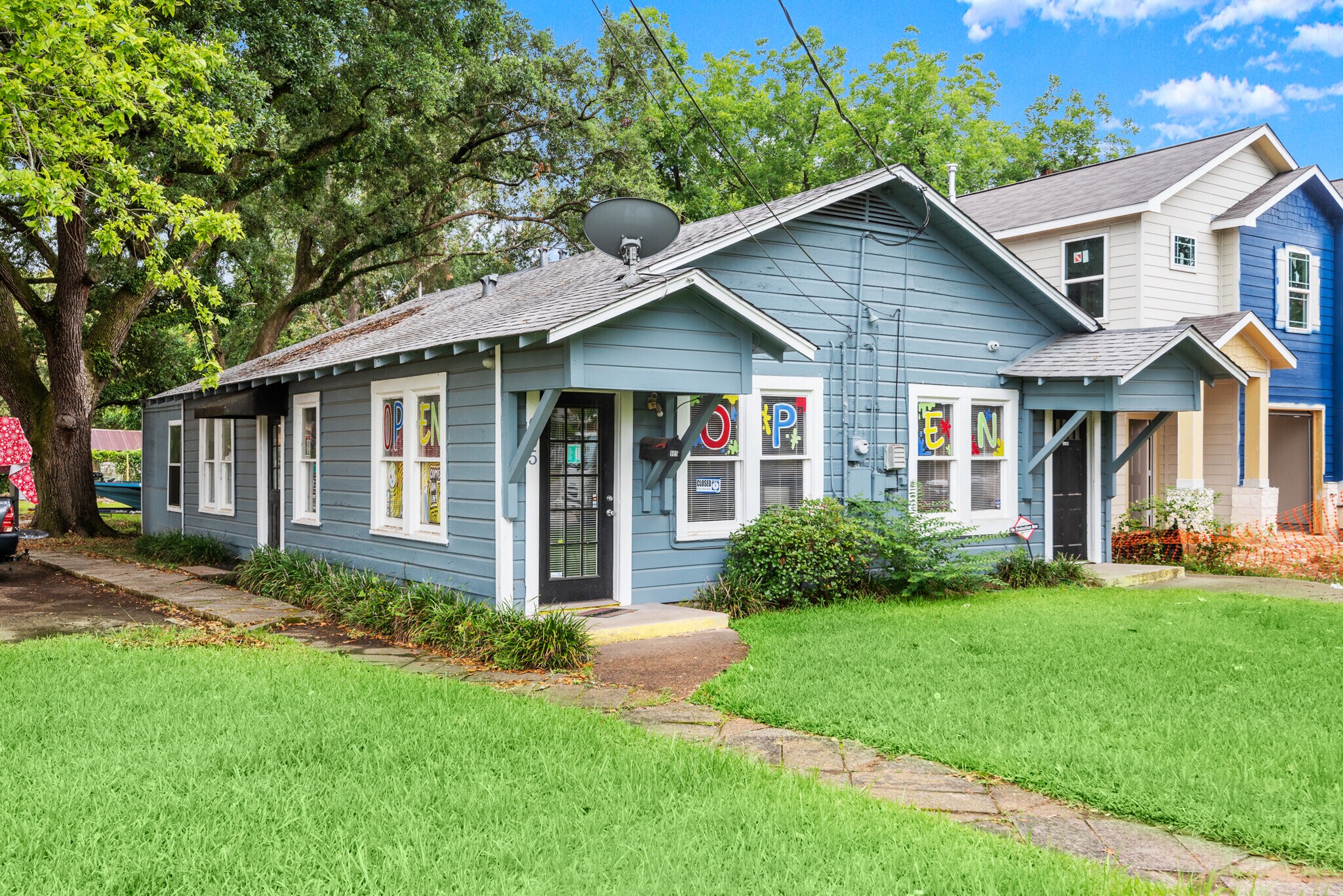 905 W Lewis St, Conroe, TX for sale Building Photo- Image 1 of 1