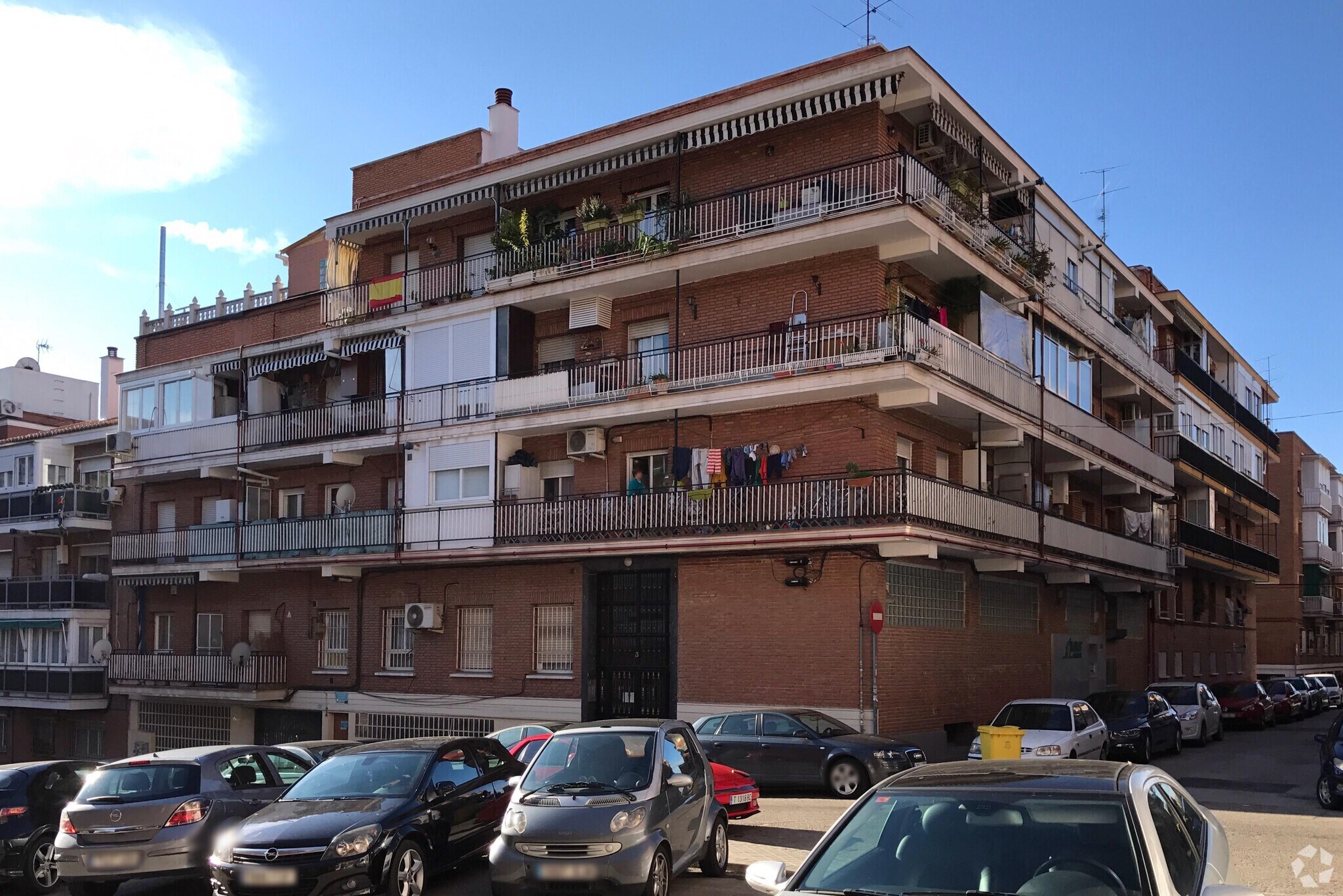 Calle Polibea, 3, Madrid, Madrid for sale Primary Photo- Image 1 of 1