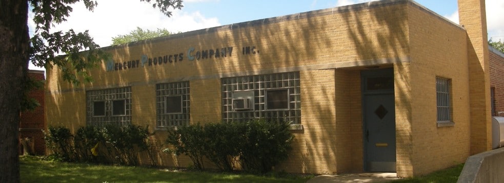 8114 Ridgeway Ave, Skokie, IL for sale - Building Photo - Image 1 of 1