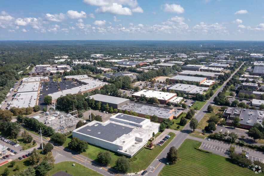 50 Wireless Blvd, Hauppauge, NY for lease - Aerial - Image 2 of 6