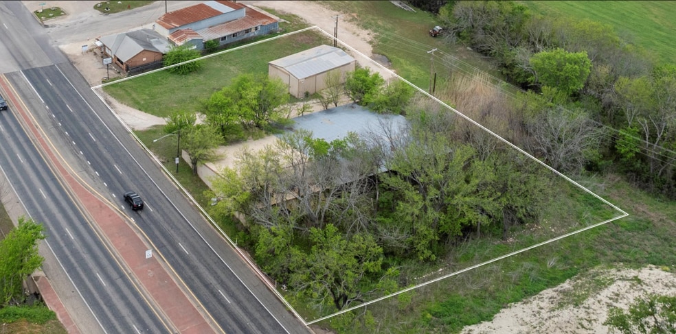 201 Highway 84, Mcgregor, TX for sale - Primary Photo - Image 1 of 1