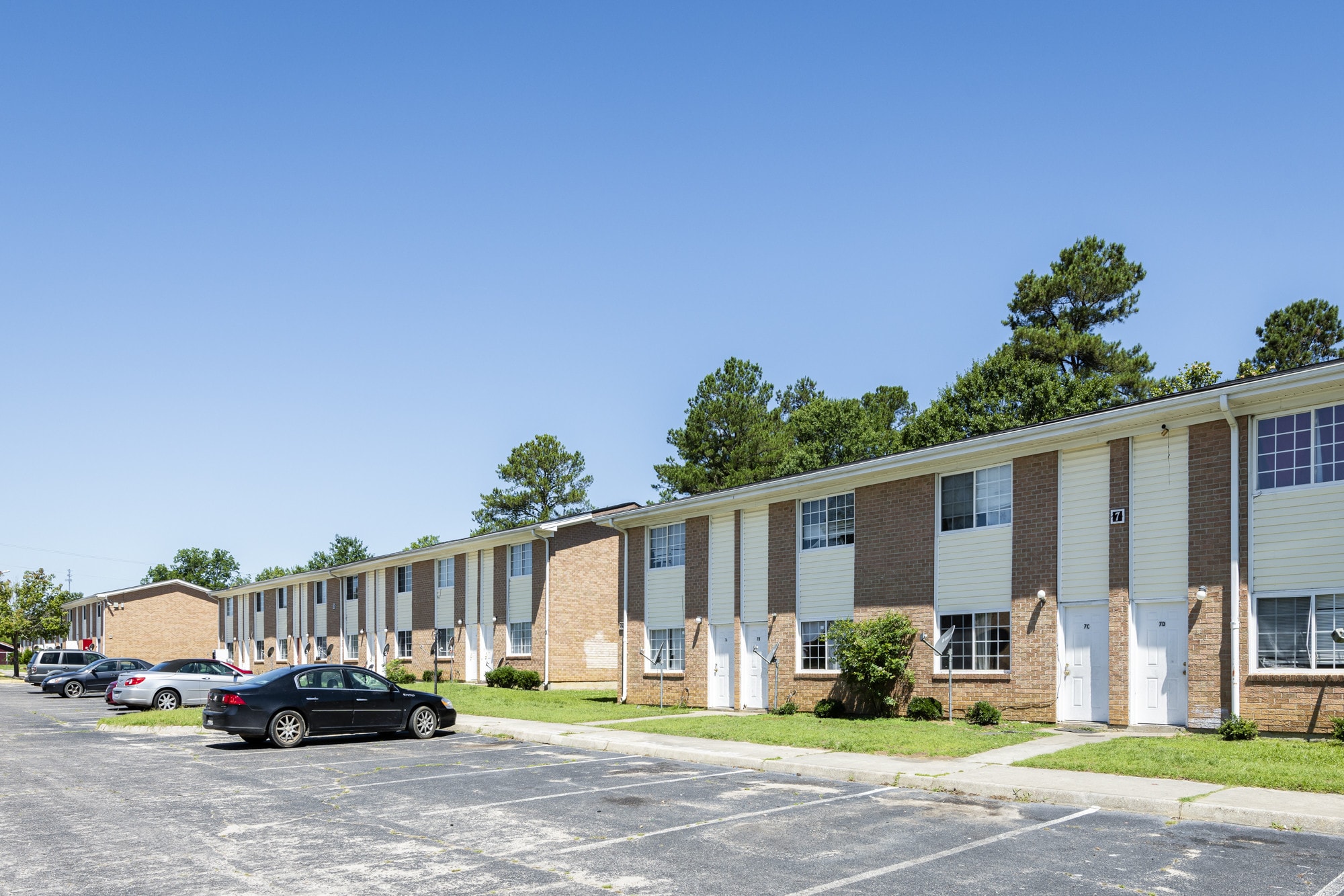 1602 McNeil St, Dillon, SC for sale Primary Photo- Image 1 of 1