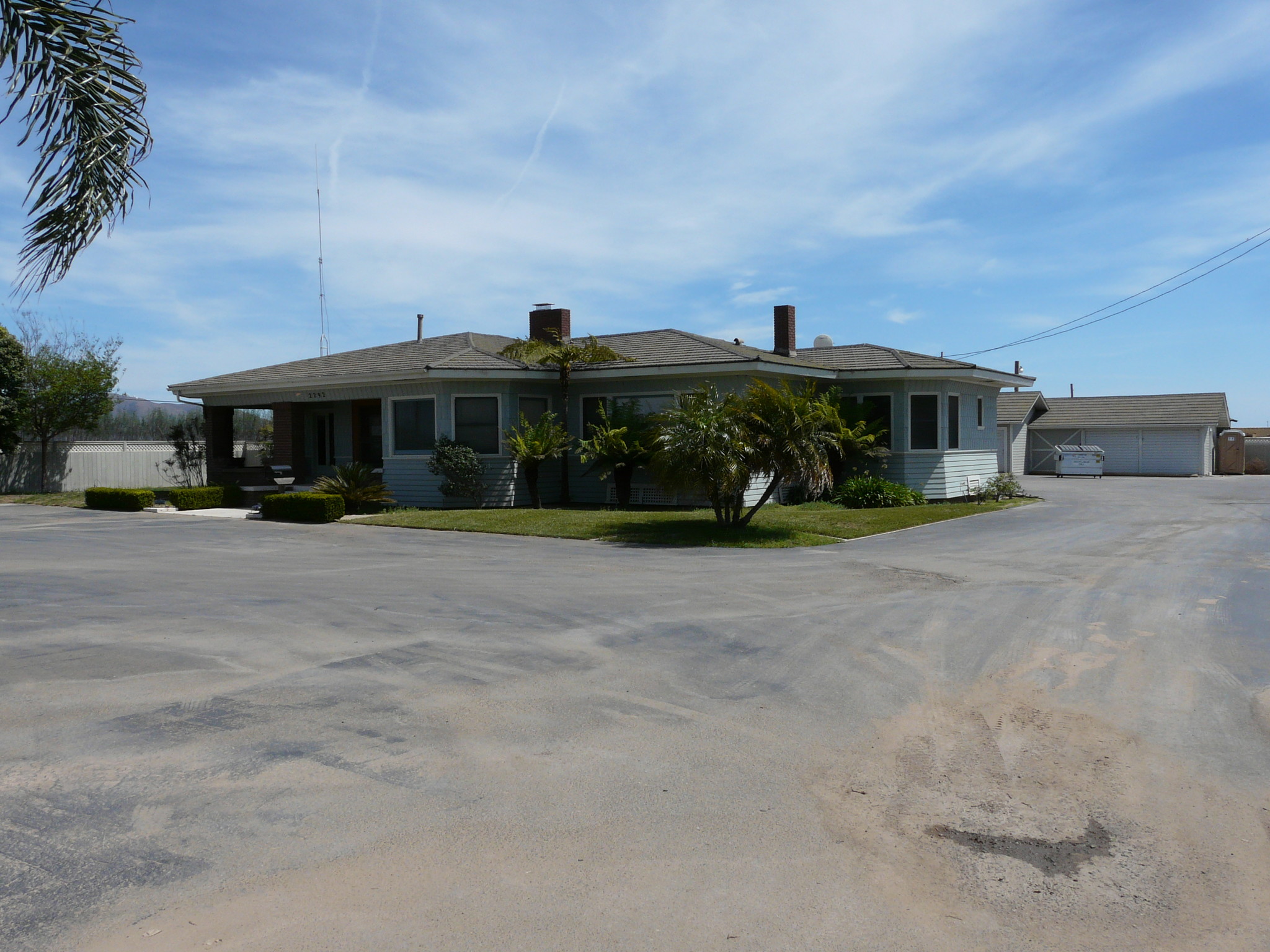 2292 E Hueneme Rd, Oxnard, CA for sale Primary Photo- Image 1 of 1