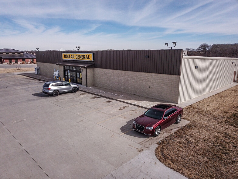 1110 N Marshall St, Chapman, KS 67431
