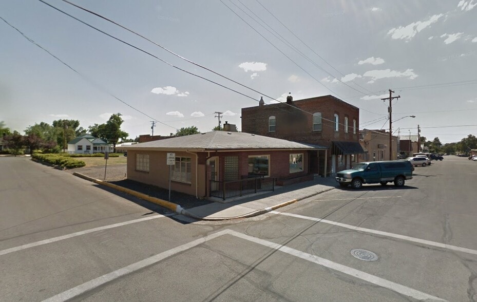 405 N 1st St, Lakeview, OR for sale - Building Photo - Image 1 of 2
