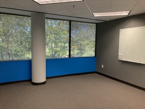1080 Holcomb Bridge Rd, Roswell, GA for lease Interior Photo- Image 1 of 11