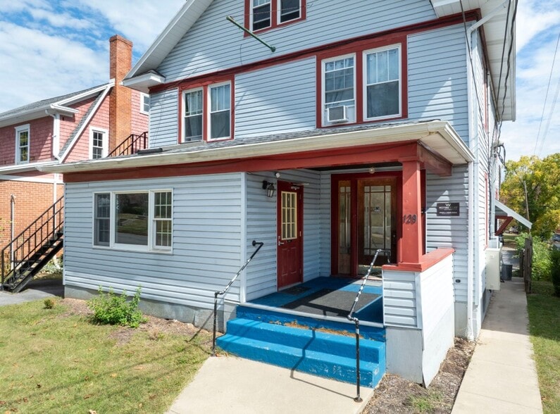 129 S Sparks St, State College, PA for lease - Building Photo - Image 1 of 36