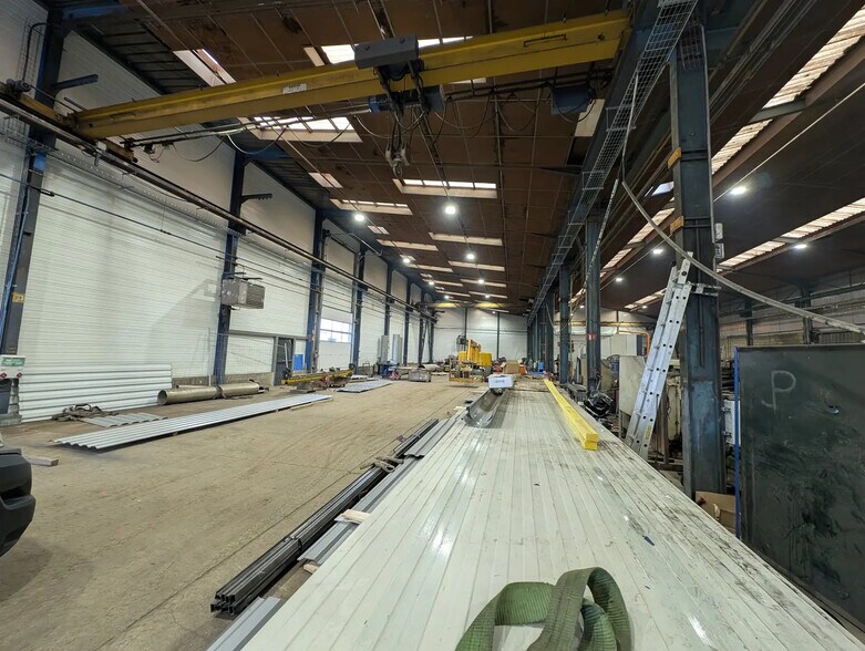 Industrial in Reims for lease - Interior Photo - Image 3 of 7