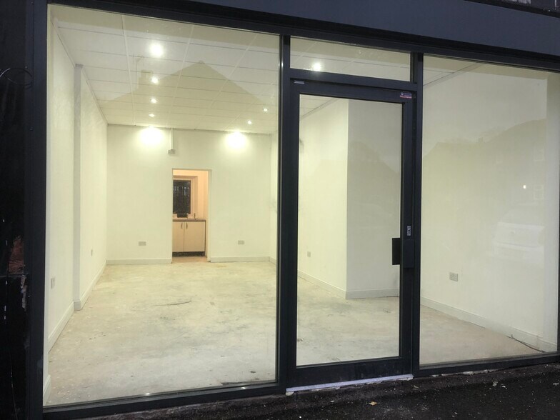 793 Leeds and Bradford Rd, Pudsey, WYK LS28 6LS