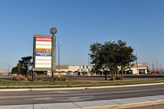5002 34th St, Lubbock, TX for lease Building Photo- Image 1 of 1