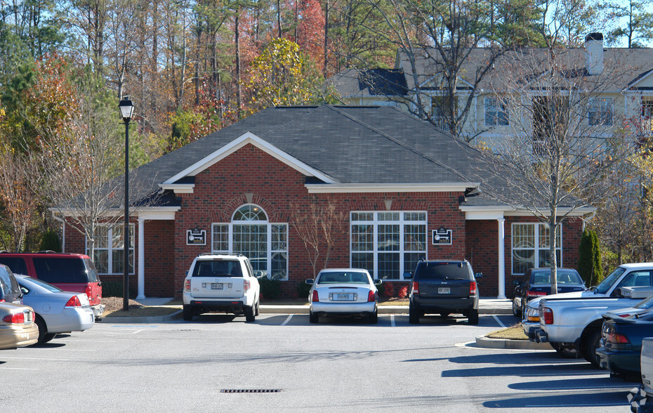 11539 Park Woods Cir, Alpharetta, GA for lease - Building Photo - Image 3 of 4