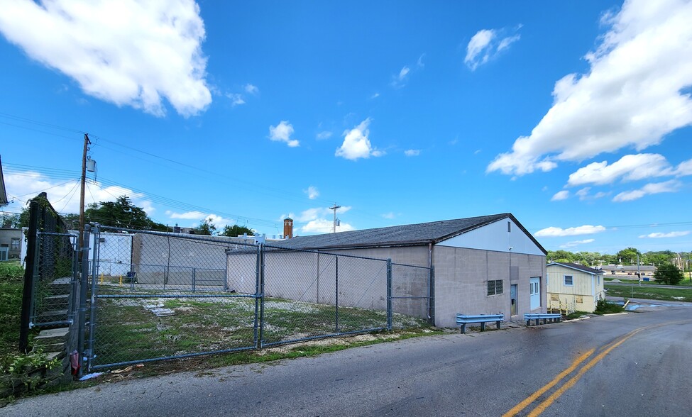 21 S 2nd St, Festus, MO for sale - Building Photo - Image 1 of 1