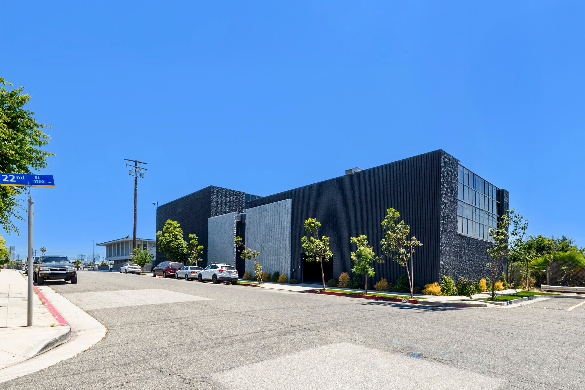 2200 Michigan Ave, Santa Monica, CA for lease Interior Photo- Image 1 of 17