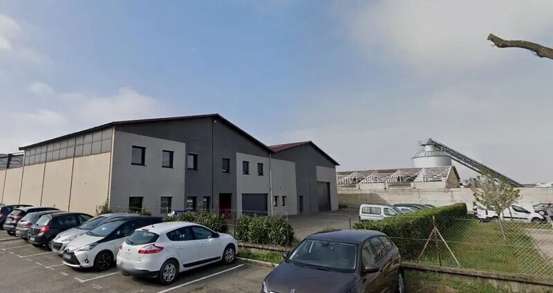 Flex in Décines-Charpieu for sale - Building Photo - Image 2 of 11