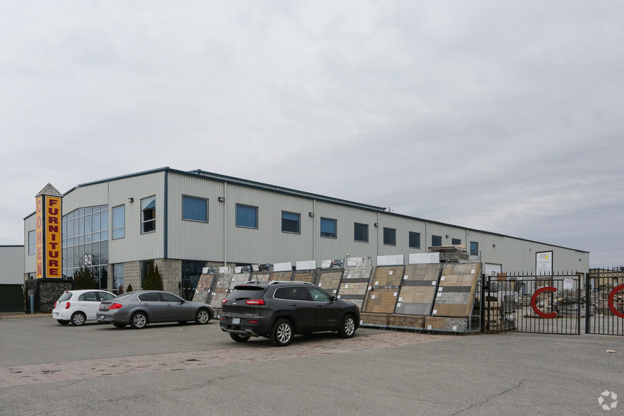 92 Bentley Ave, Nepean, ON for lease - Building Photo - Image 2 of 7