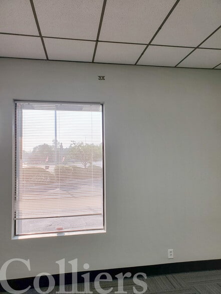 615-671 Blue Lakes Blvd N, Twin Falls, ID for lease - Building Photo - Image 2 of 7