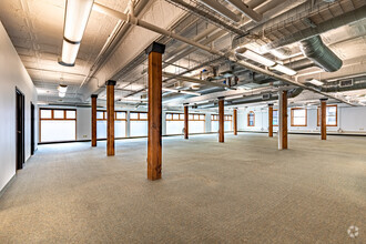 81 7th St E, Saint Paul, MN for lease Interior Photo- Image 2 of 4