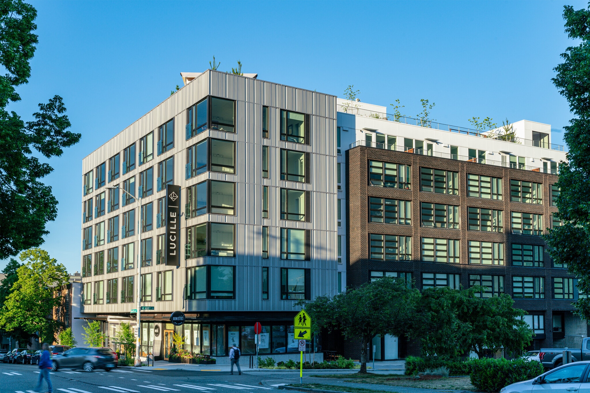 6717 Roosevelt Way NE, Seattle, WA for lease Building Photo- Image 1 of 15