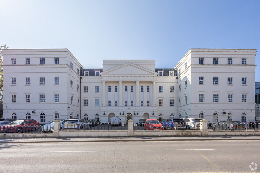 8 Dormer Pl, Leamington Spa for lease - Building Photo - Image 3 of 8