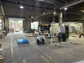 302 S 4th St, Emmaus, PA for lease Building Photo- Image 1 of 11