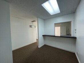 23639 Hawthorne Blvd, Torrance, CA for lease Interior Photo- Image 1 of 8