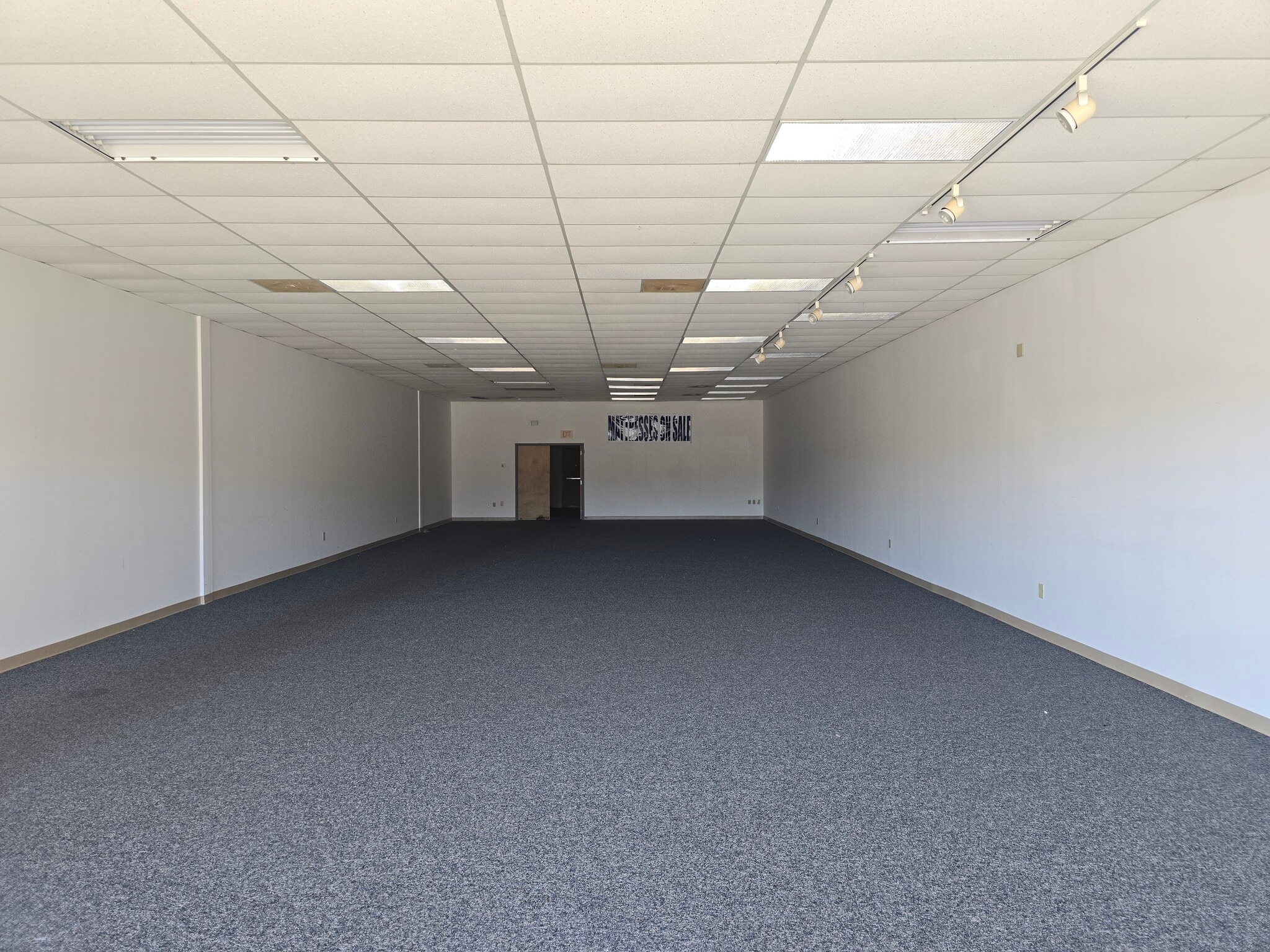 349 Copperfield Blvd, Concord, NC for lease Interior Photo- Image 1 of 1