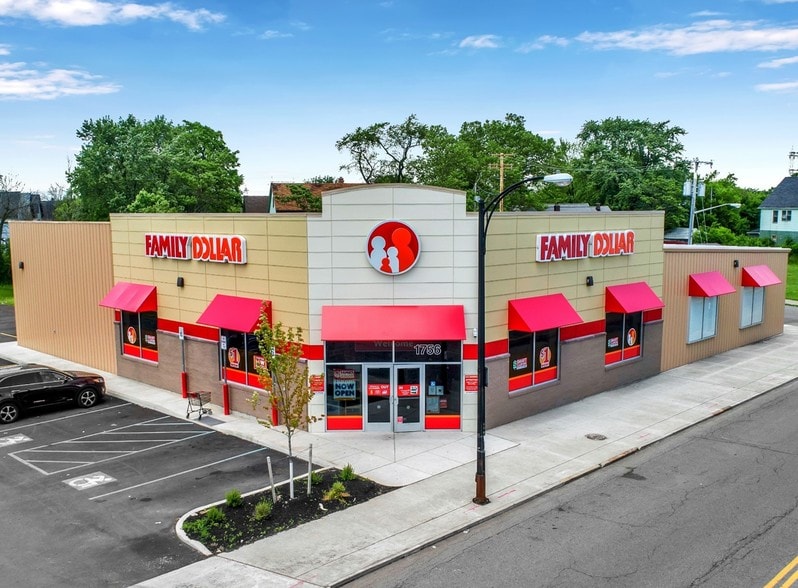 1756-1760 Genesee St, Buffalo, NY for lease - Primary Photo - Image 1 of 10