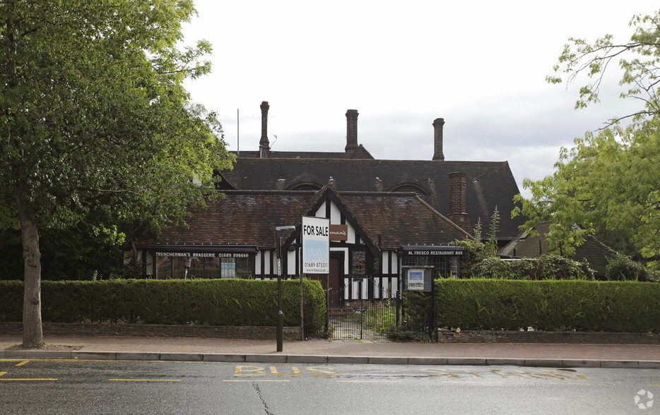 Station Sq, Orpington for lease - Primary Photo - Image 2 of 4