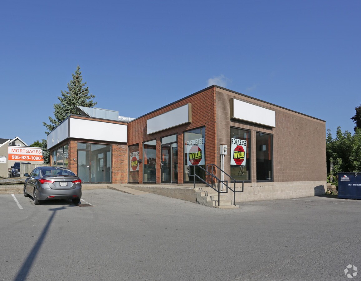 6265 Thorold Stone Rd, Niagara Falls, ON L2J 1A6