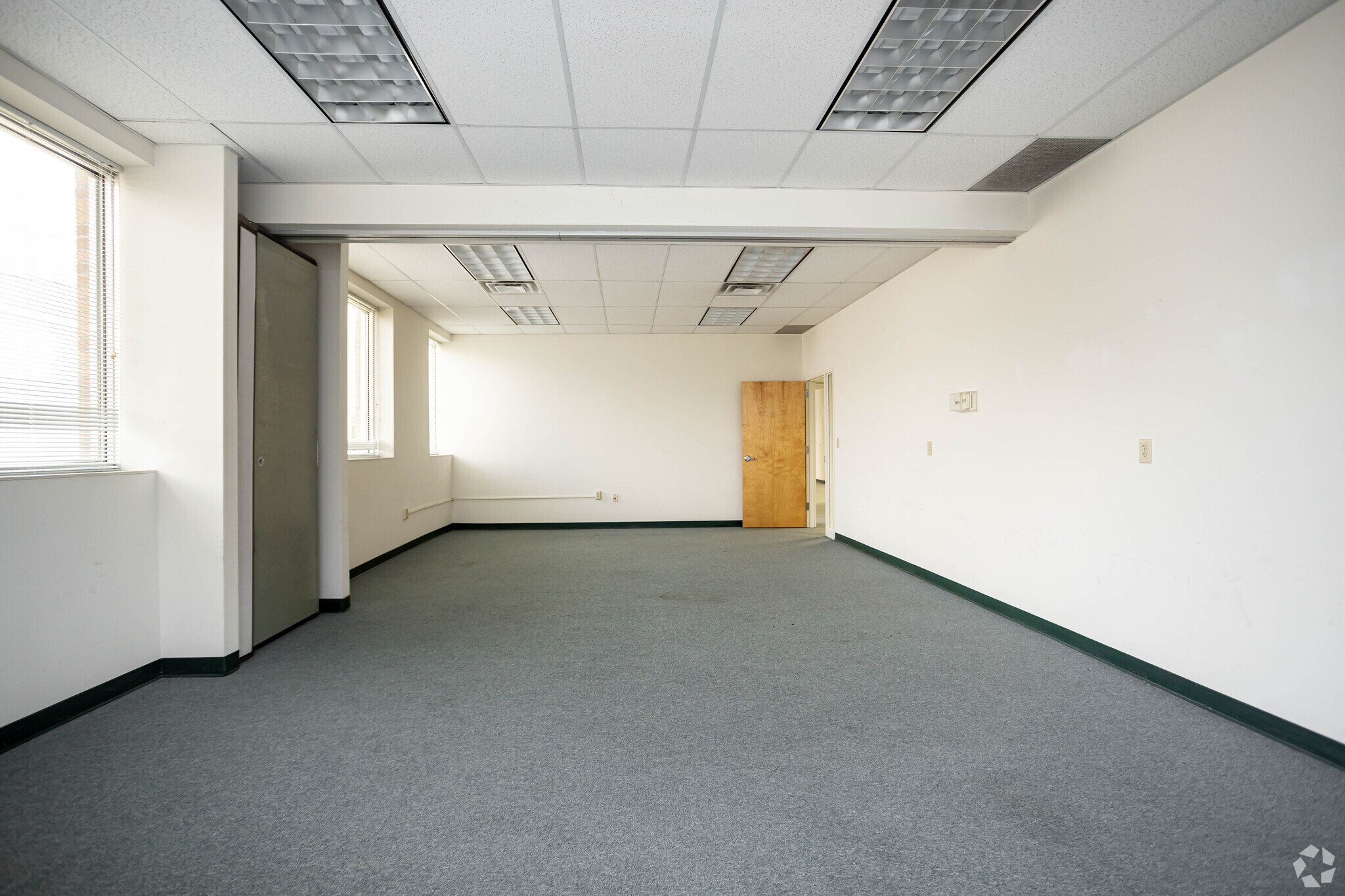 1 General Motors Dr, Syracuse, NY 13206 Industrial for Lease