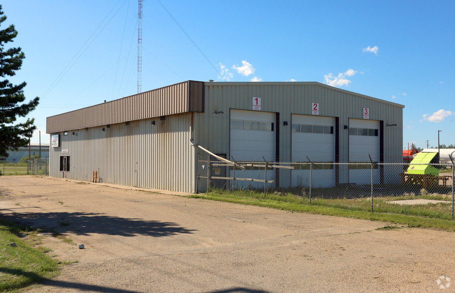 49 Diamond Ave, Spruce Grove, AB for lease - Primary Photo - Image 1 of 1