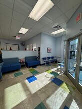 3101 S Center St, Arlington, TX for lease Lobby- Image 2 of 9