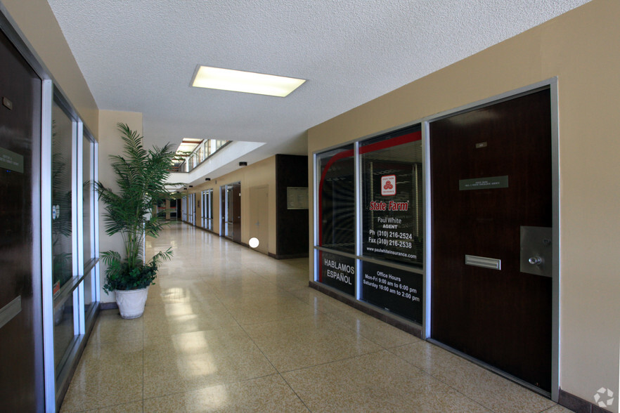 6820 La Tijera Blvd, Los Angeles, CA for lease - Lobby - Image 2 of 7