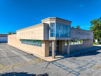 More details for 906 Main St, Rochester, IN - Retail for Sale