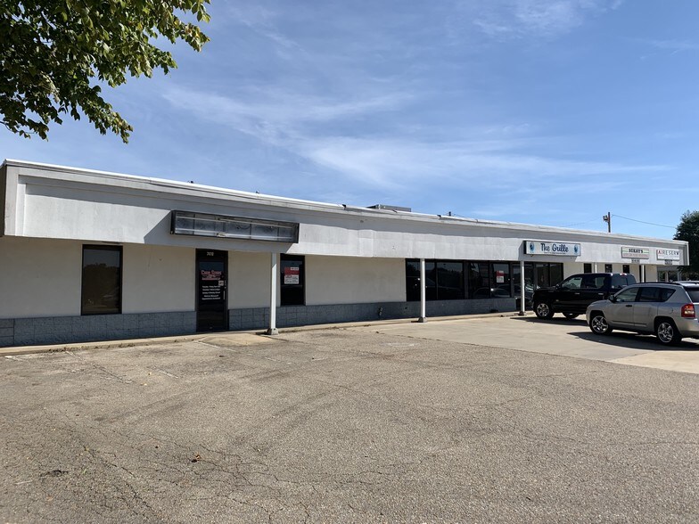 7416 Goodman Rd, Olive Branch, MS, 38654 Convenience Store Property