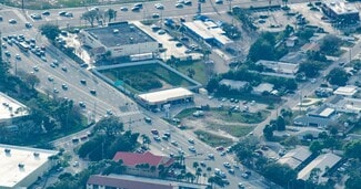 More details for 2131 Stickney Point Rd, Sarasota, FL - Retail for Lease