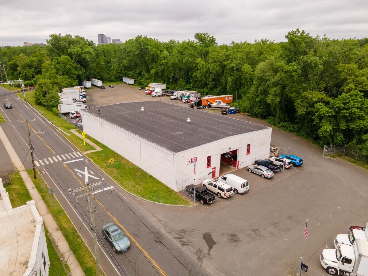 222 Prospect St, East Hartford, CT 06108