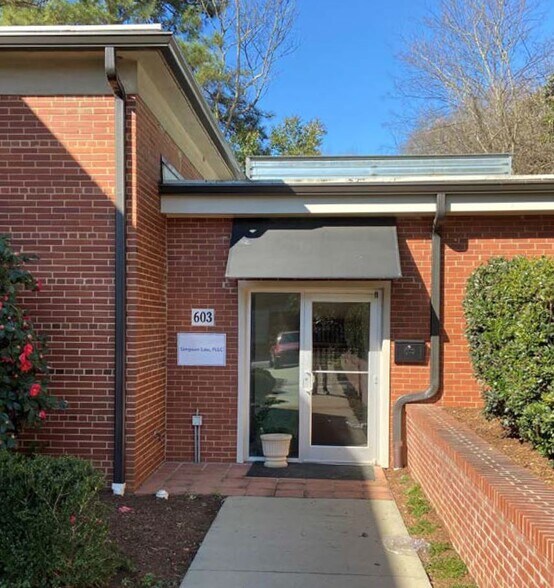 603 Saint Marys St, Raleigh, NC for lease - Building Photo - Image 2 of 6