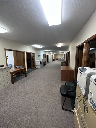 More details for 211 IL-38, Rochelle, IL - Office for Lease