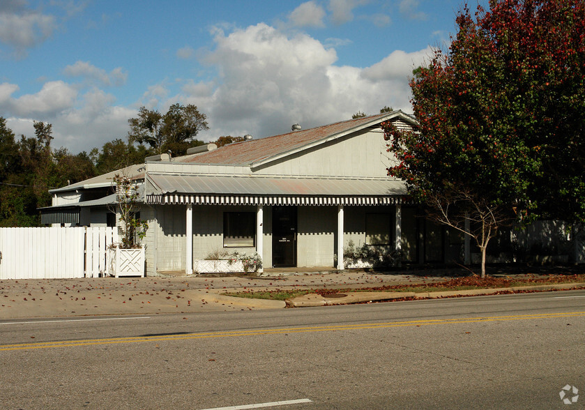 561 Fairhope Ave, Fairhope, AL for sale - Primary Photo - Image 1 of 1