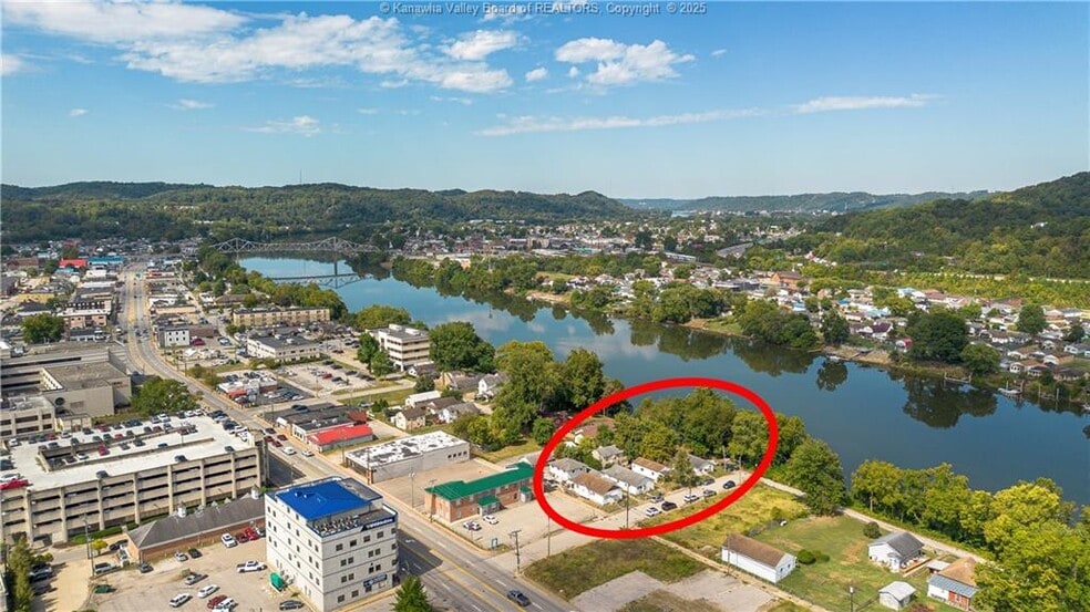 301 McDonald Ave, South Charleston, WV for sale - Aerial - Image 3 of 9