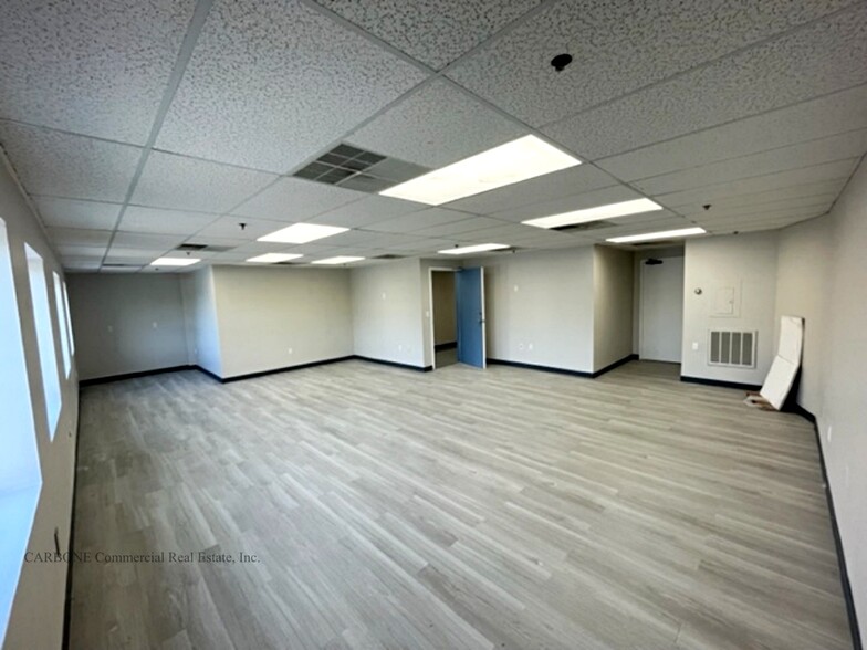 76 Winn St, Woburn, MA for lease - Interior Photo - Image 2 of 25